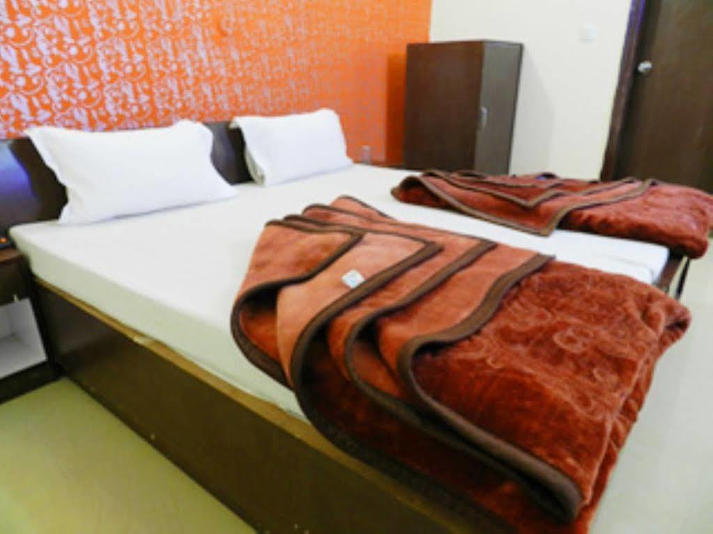 Hotel Le Princess @ Airport New Delhi Eksteriør bilde