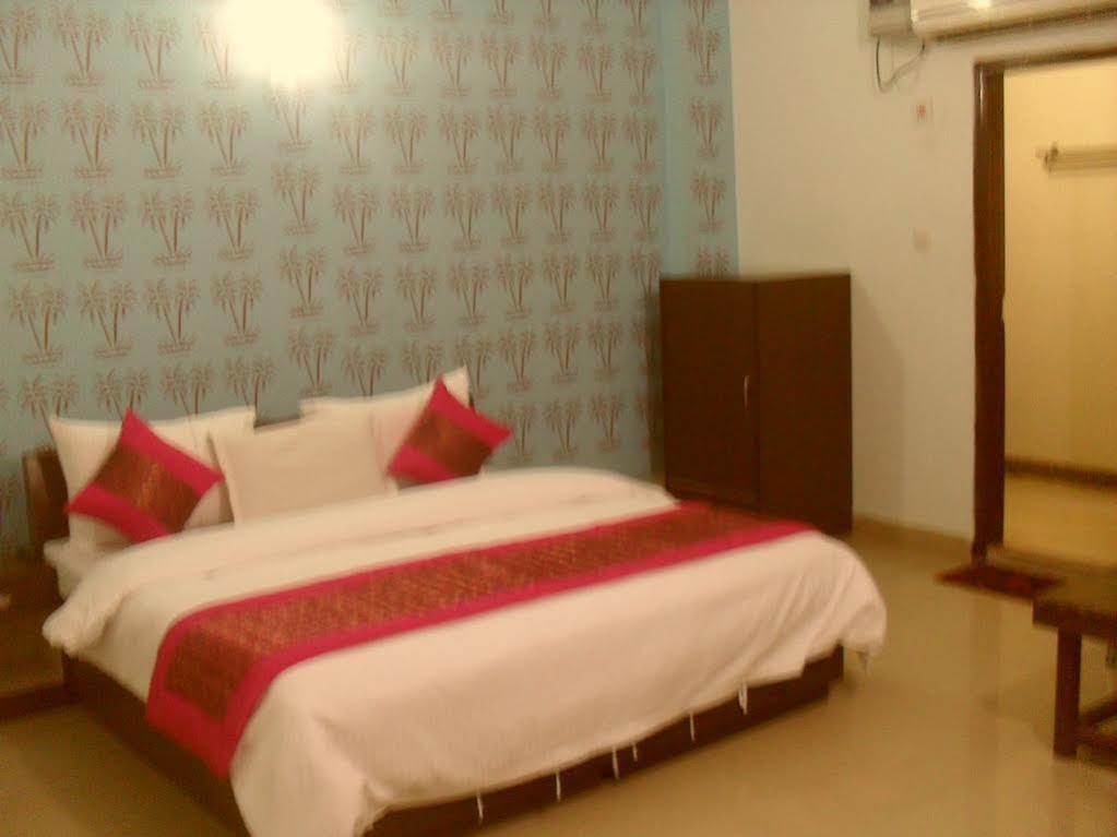 Hotel Le Princess @ Airport New Delhi Eksteriør bilde