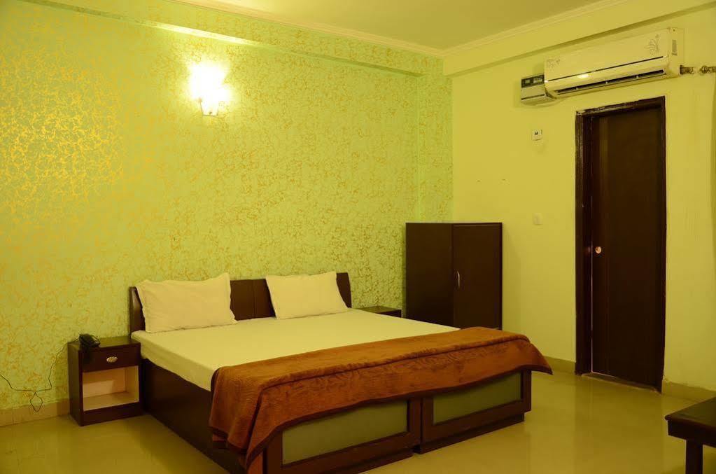 Hotel Le Princess @ Airport New Delhi Eksteriør bilde